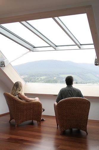 Будівництво мансарди на старому будинку у Кременчуці